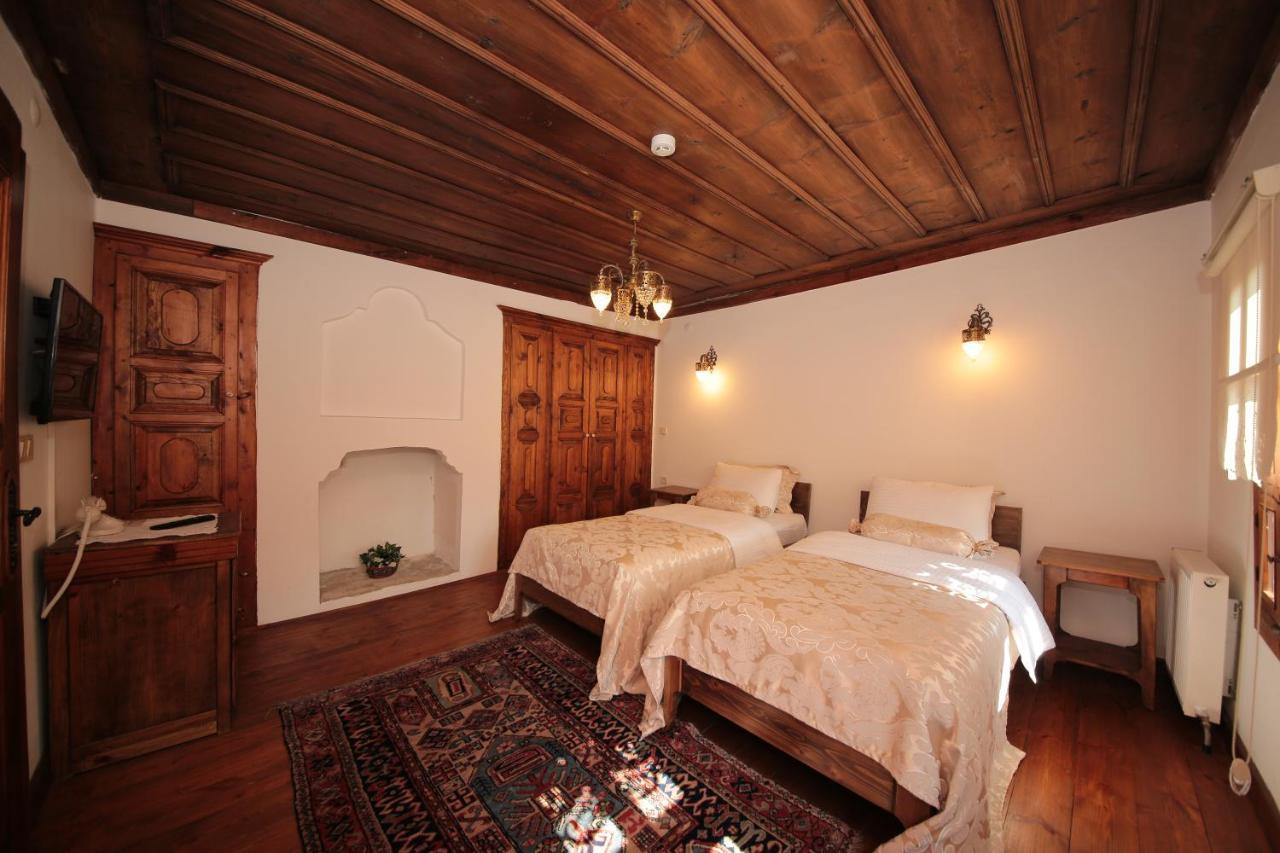 Karauezuemler Konagi Hotel Safranbolu Luaran gambar